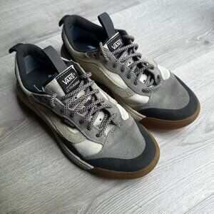 Vans UltraRange Exo Se Grey Multi/Marshmallow Suede M 5/W 6.5 Shoes